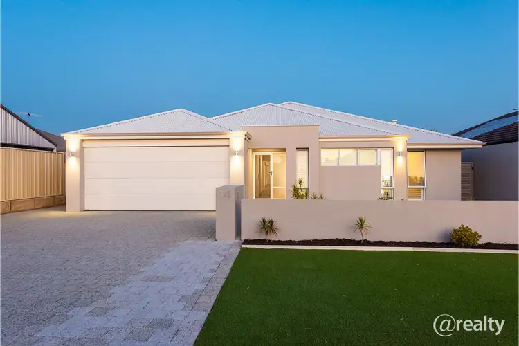 14 Bremer Way, Success WA 6164