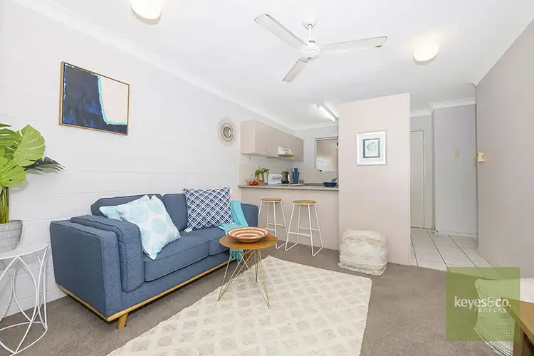 1/11 Cheyne Street, Pimlico QLD 4812