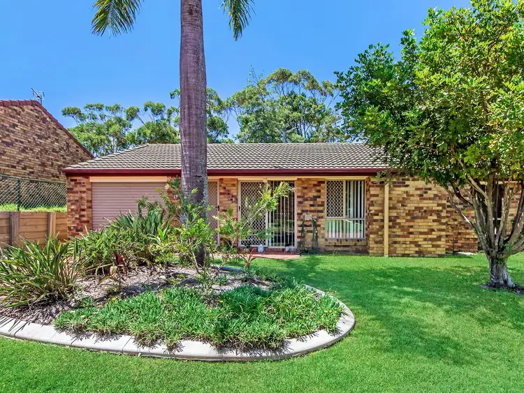 19/51 Olsen Avenue, Labrador QLD 4215