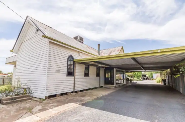 60 Upper Regions Street, Dimboola VIC 3414