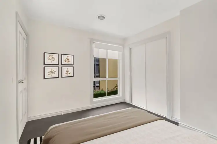 Sixth view of Homely house listing, 1/6 Calrossie Close, Endeavour Hills VIC 3802