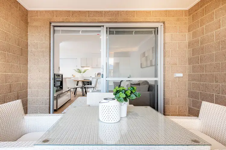 2 Delaronde Drive, Success WA 6164