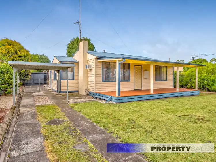 81 Western Avenue, Newborough VIC 3825