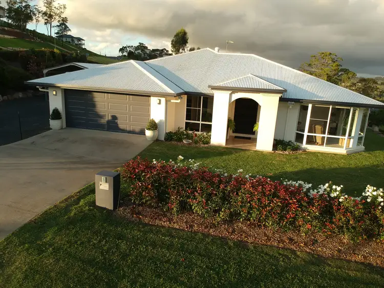 3 Makybe Drive, Hodgson Vale QLD 4352