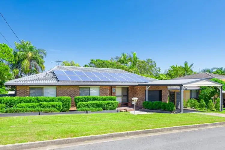 23 Hulme Street, Clontarf QLD 4019