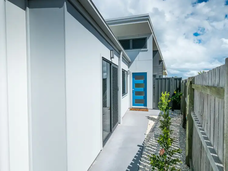 Second view of Homely semi-detached listing, 2/28 Earl Saint Vincent Circuit, Eli Waters QLD 4655
