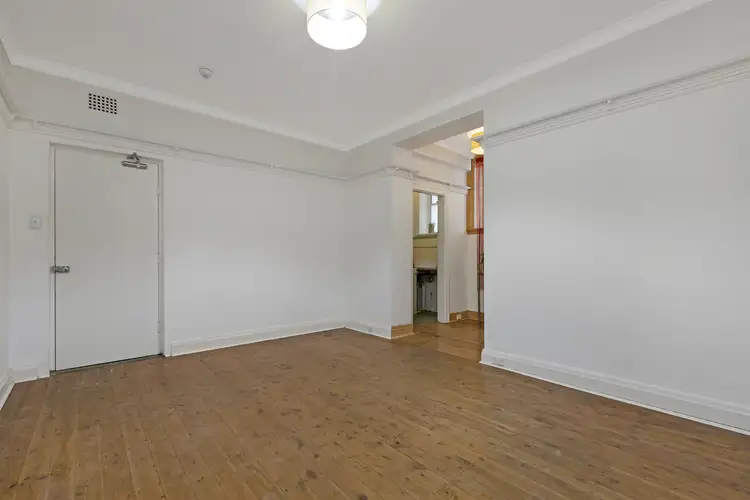 Second view of Homely studio listing, 5/322 Victoria Street, Darlinghurst NSW 2010