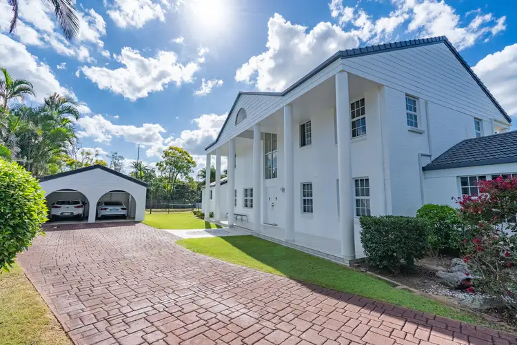 7 Chisholm Court, Mount Ommaney QLD 4074