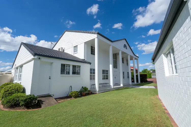 Sixth view of Homely house listing, 7 Chisholm Court, Mount Ommaney QLD 4074