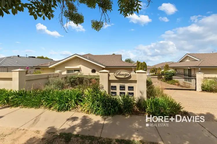 1/305 Lake Albert Road, Kooringal NSW 2650