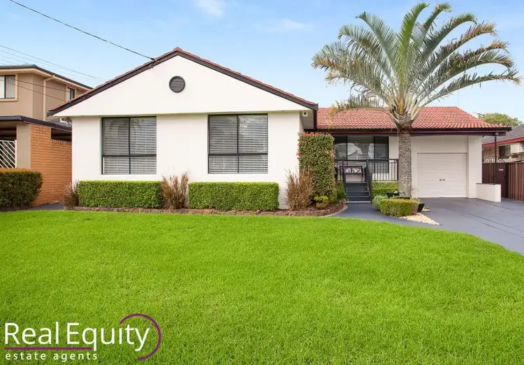 38 Magree Crescent, Chipping Norton NSW 2170