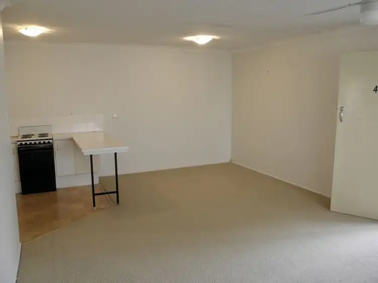 Fourth view of Homely unit listing, 4/31 Sunset Boulevard, Surfers Paradise QLD 4217