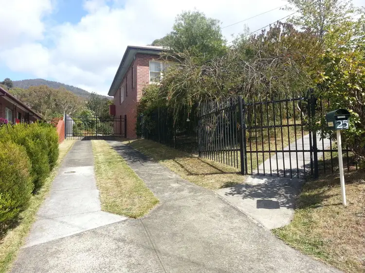 25 Radcliff Crescent, Rosetta TAS 7010