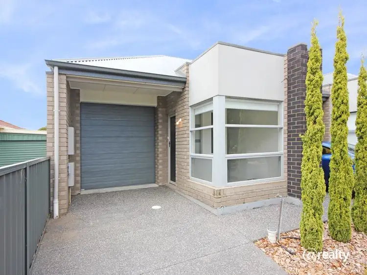 10B England Avenue, Port Noarlunga SA 5167