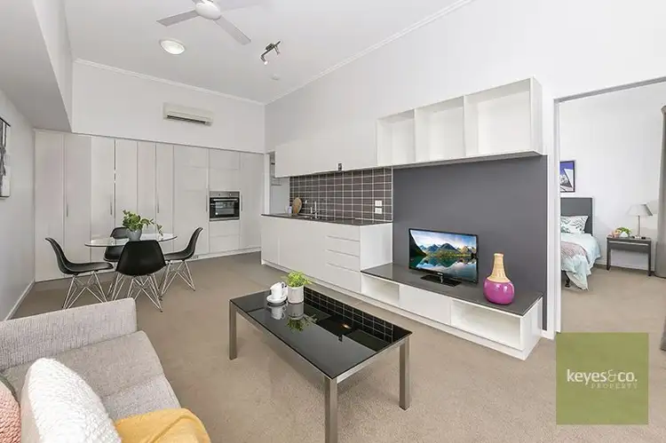 Second view of Homely apartment listing, 43/5 Kingsway Place, Townsville City QLD 4810