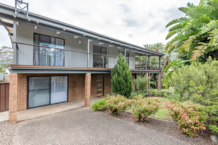 1 White Sands Place, Surf Beach NSW 2536