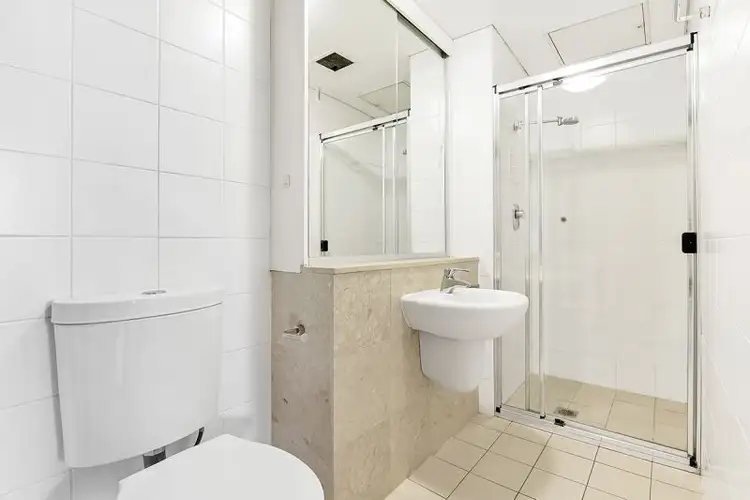 Fifth view of Homely apartment listing, G02W/138-140 Carillion Avenue, Newtown NSW 2042
