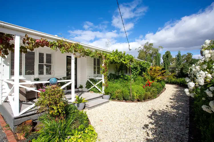 44 Templeton Street, Maldon VIC 3463