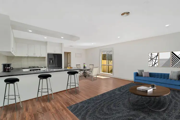 Fifth view of Homely house listing, 2/6 Calrossie Close, Endeavour Hills VIC 3802