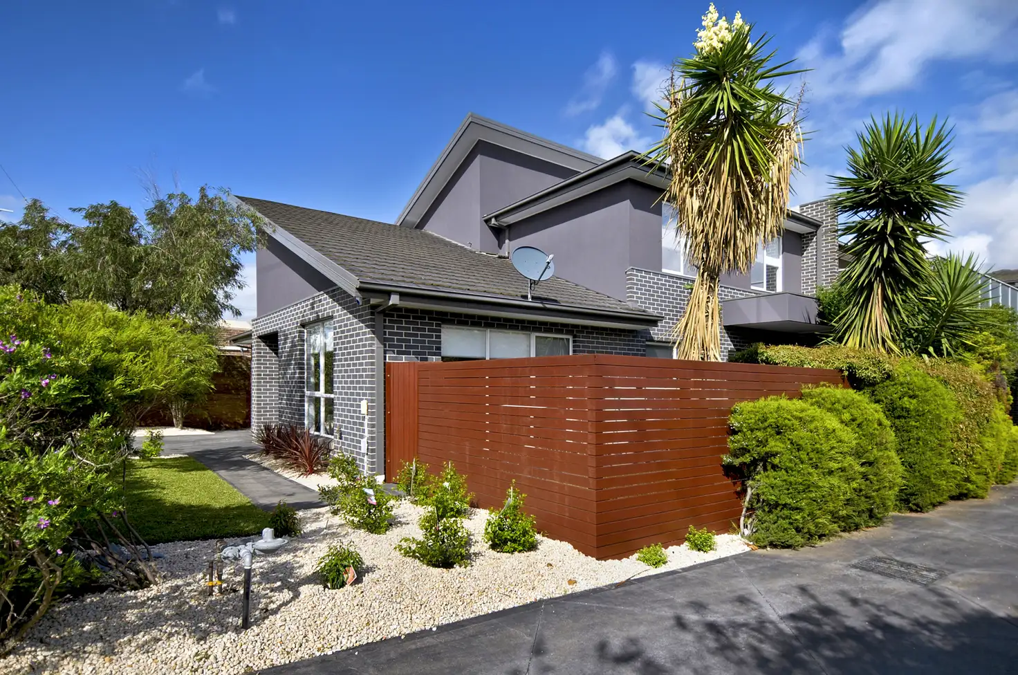 Main view of Homely townhouse listing, 1/224 Arthur Street, Fairfield VIC 3078