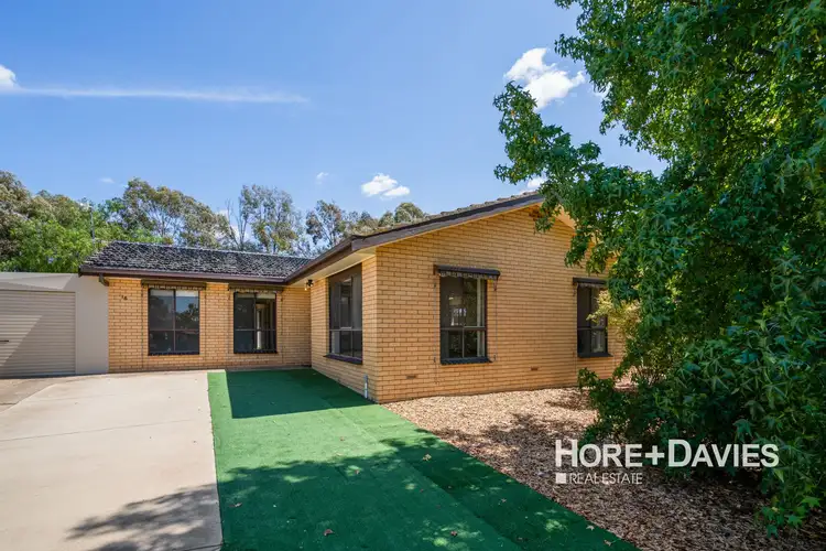 16 Pugsley Avenue, Estella NSW 2650