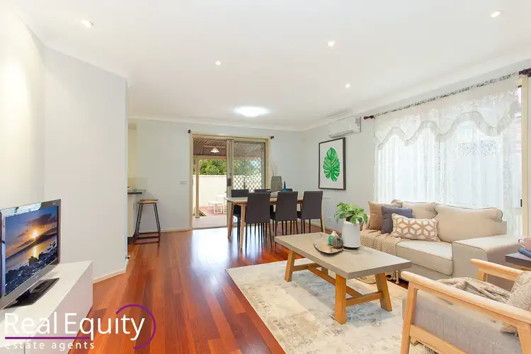 6 Tweed Court, Wattle Grove NSW 2173