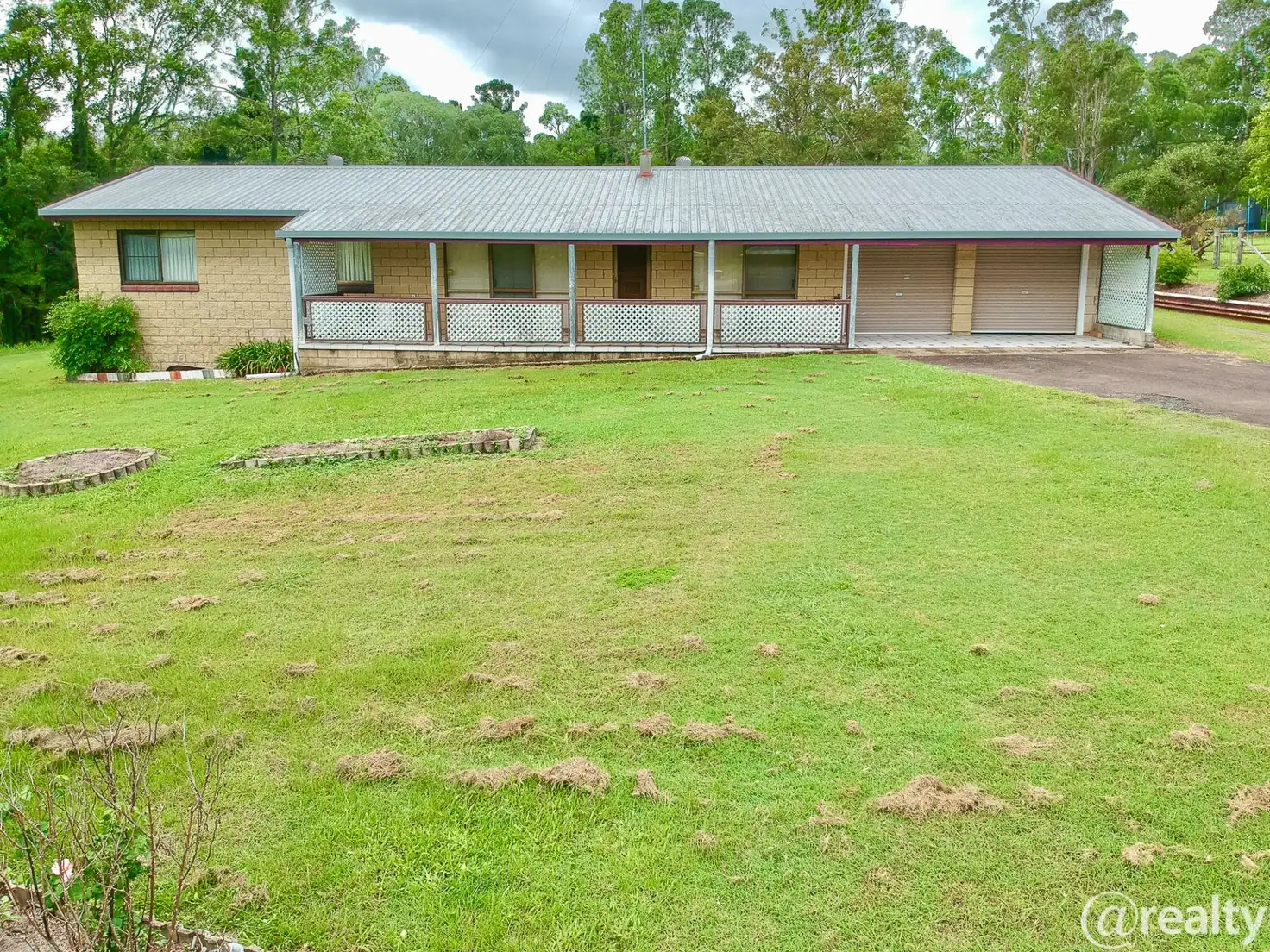 Main view of Homely house listing, 5 Daphne Street, Southside QLD 4570