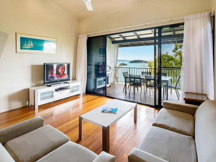 Panorama 4/7 Acacia Drive, Hamilton Island QLD 4803