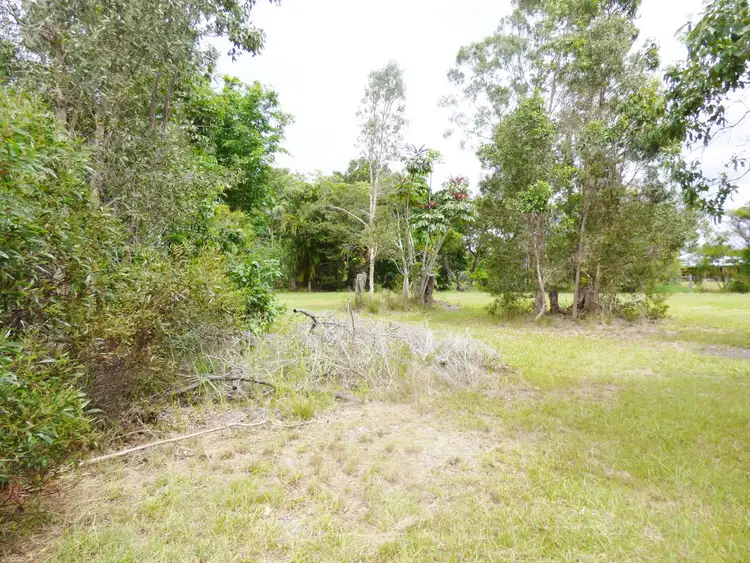 4 Hawk Court, Cooloola Cove QLD 4580