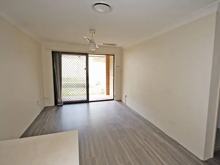 Sixth view of Homely unit listing, 2/3 Leslie Street, Shoal Bay NSW 2315
