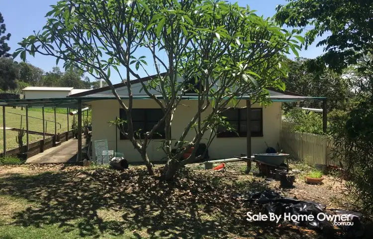 3 School st, Kilkivan QLD 4600