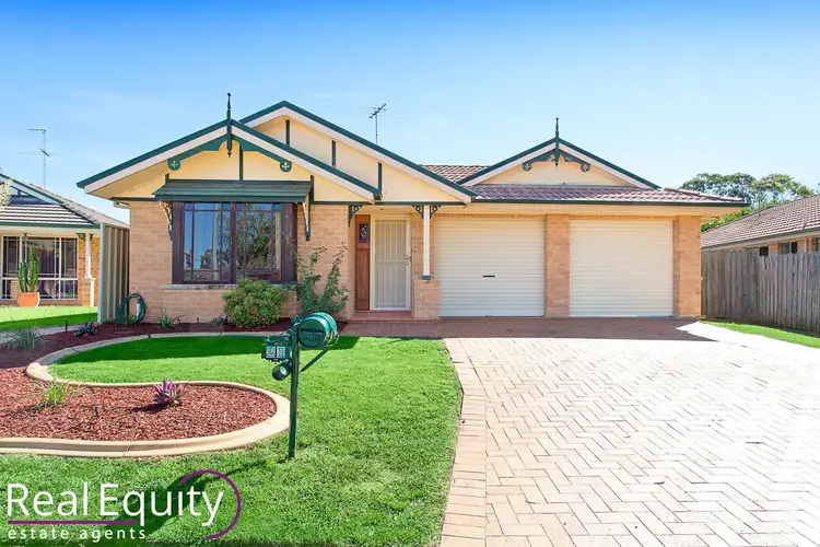 21 Lyndhurst Court, Wattle Grove NSW 2173