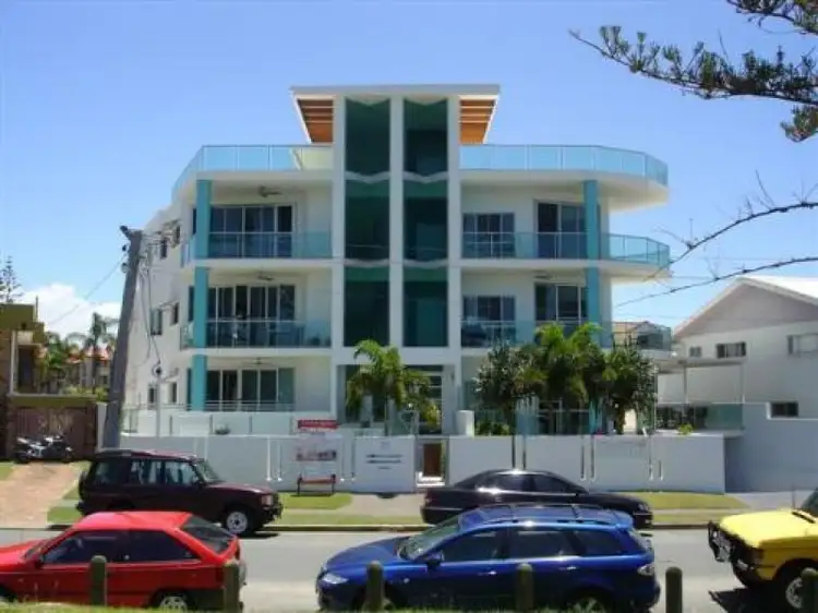 3/10 Oatland Esplanade, Runaway Bay QLD 4216