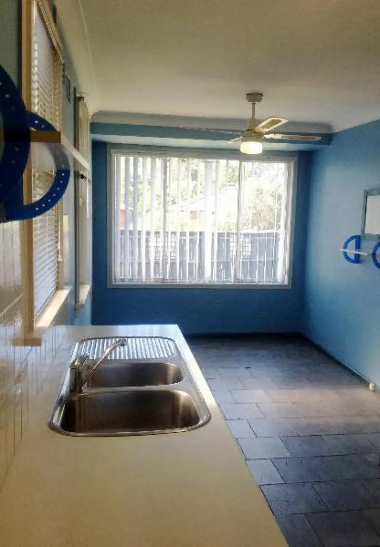 Fifth view of Homely house listing, 37 Palau Cresent, Lethbridge Park NSW 2770