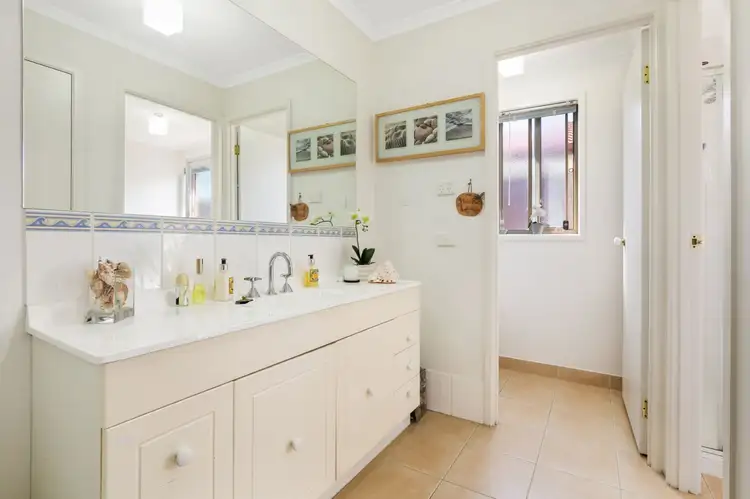 Seventh view of Homely house listing, 17 Sherbourne Drive, Carrum Downs VIC 3201