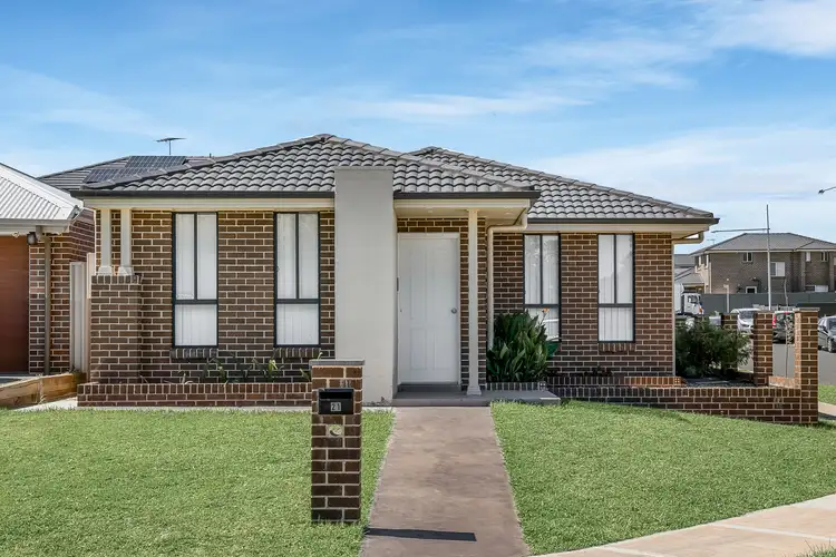 21 Burrows, Edmondson Park NSW 2174