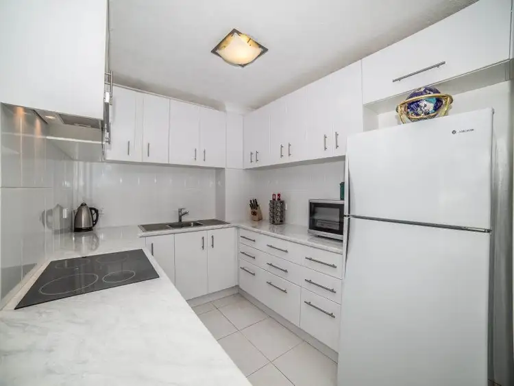 Sixth view of Homely apartment listing, 8/6 Back Street, Biggera Waters QLD 4216