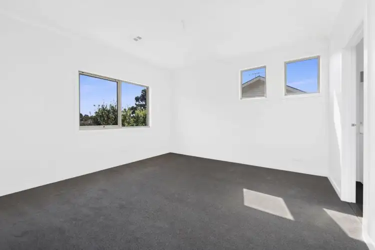 Fifth view of Homely townhouse listing, 2/8 Rosdale Place, Sunshine VIC 3020