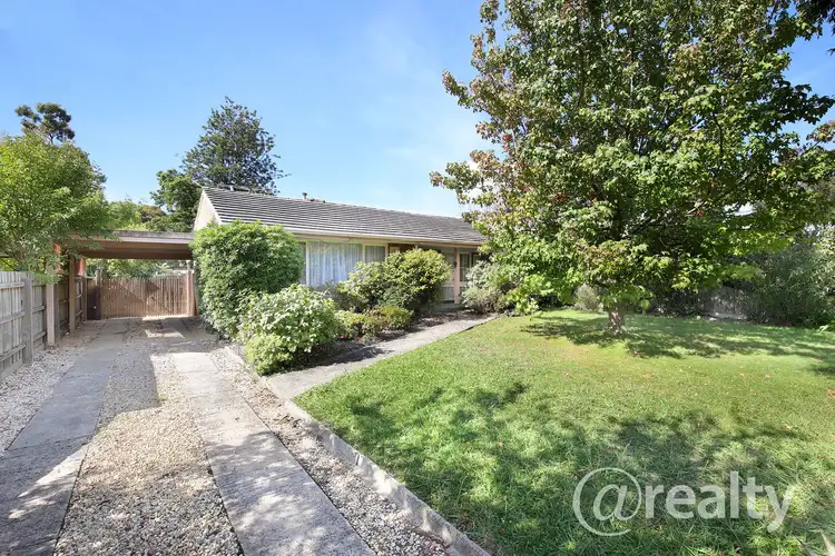 93 Farnham Road, Bayswater VIC 3153