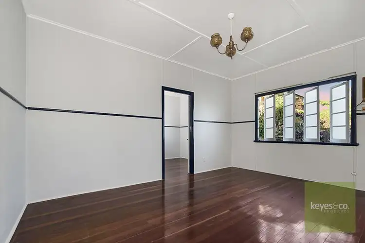 Third view of Homely house listing, 5 Baxter Street, West End QLD 4810