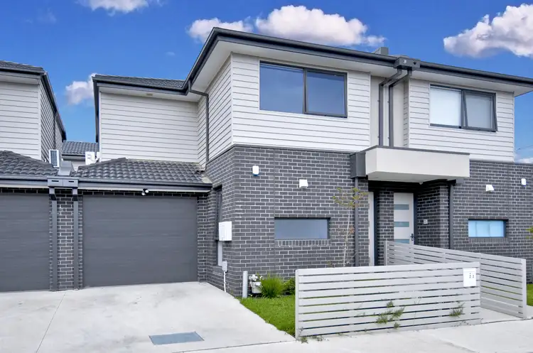 2/2 Barrys Lane, Coburg VIC 3058