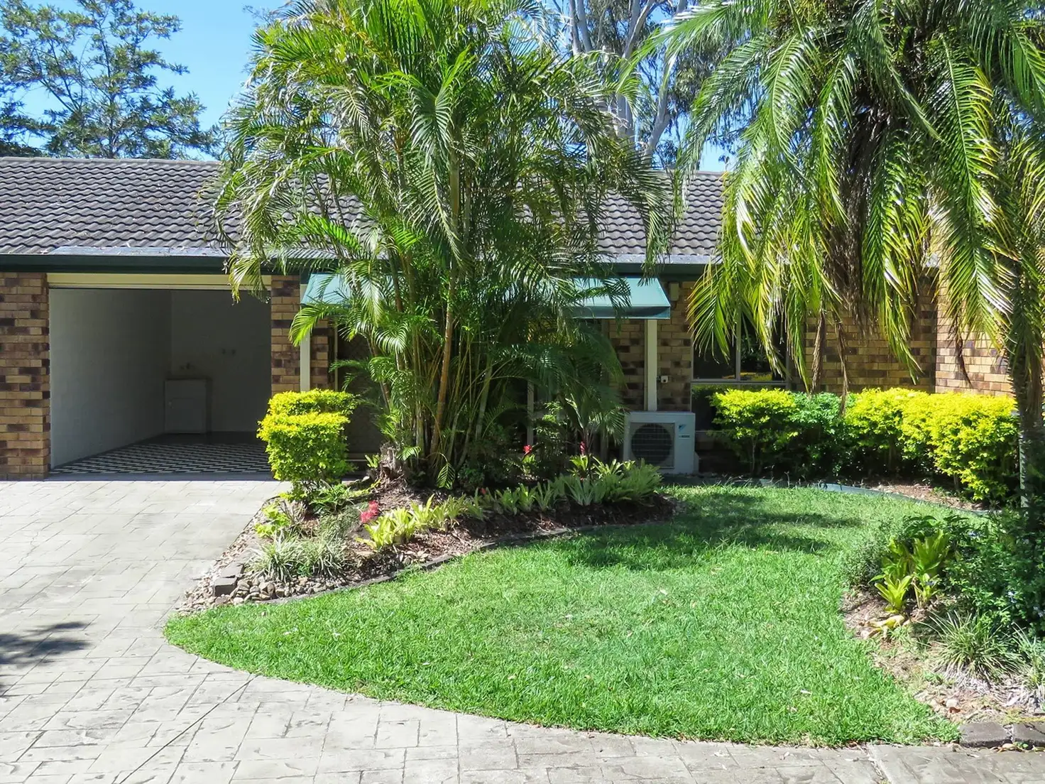 Main view of Homely villa listing, 6/9 Coleridge Court, Nerang QLD 4211