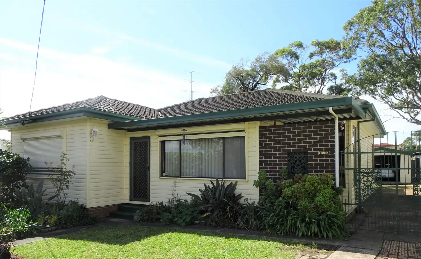 Main view of Homely house listing, 195 Shellharbour Road, Barrack Heights NSW 2528