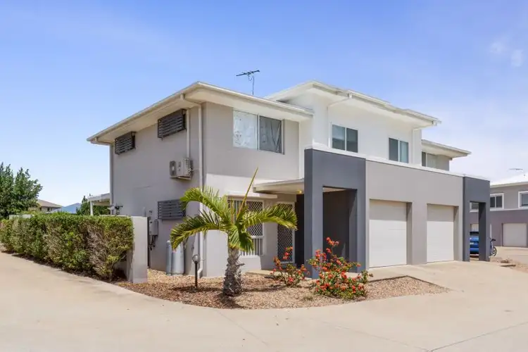 54 Lillypilly Avenue