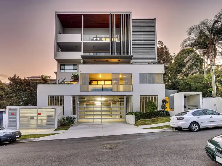 Main view of Homely apartment listing, 101/16 Le Grand Street, Macgregor QLD 4109