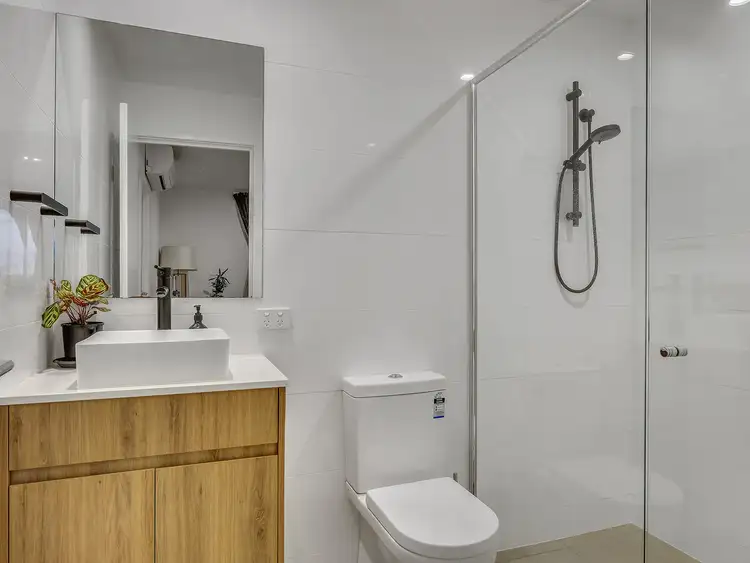 Fifth view of Homely apartment listing, 101/16 Le Grand Street, Macgregor QLD 4109
