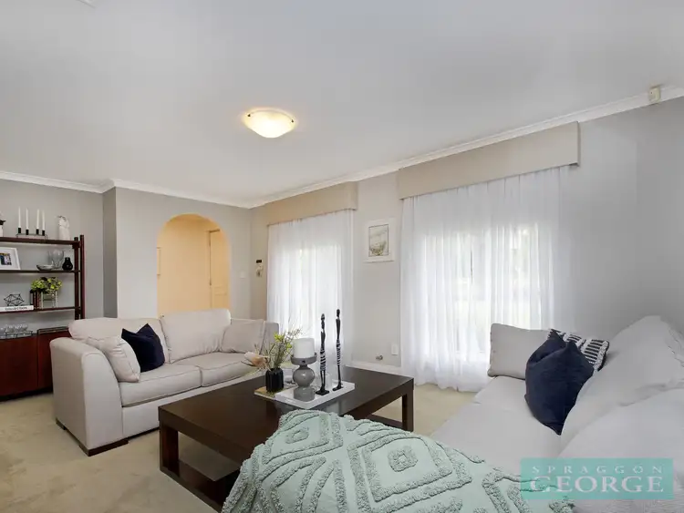Sixth view of Homely semi-detached listing, 8 Aviemore Close, Hamersley WA 6022