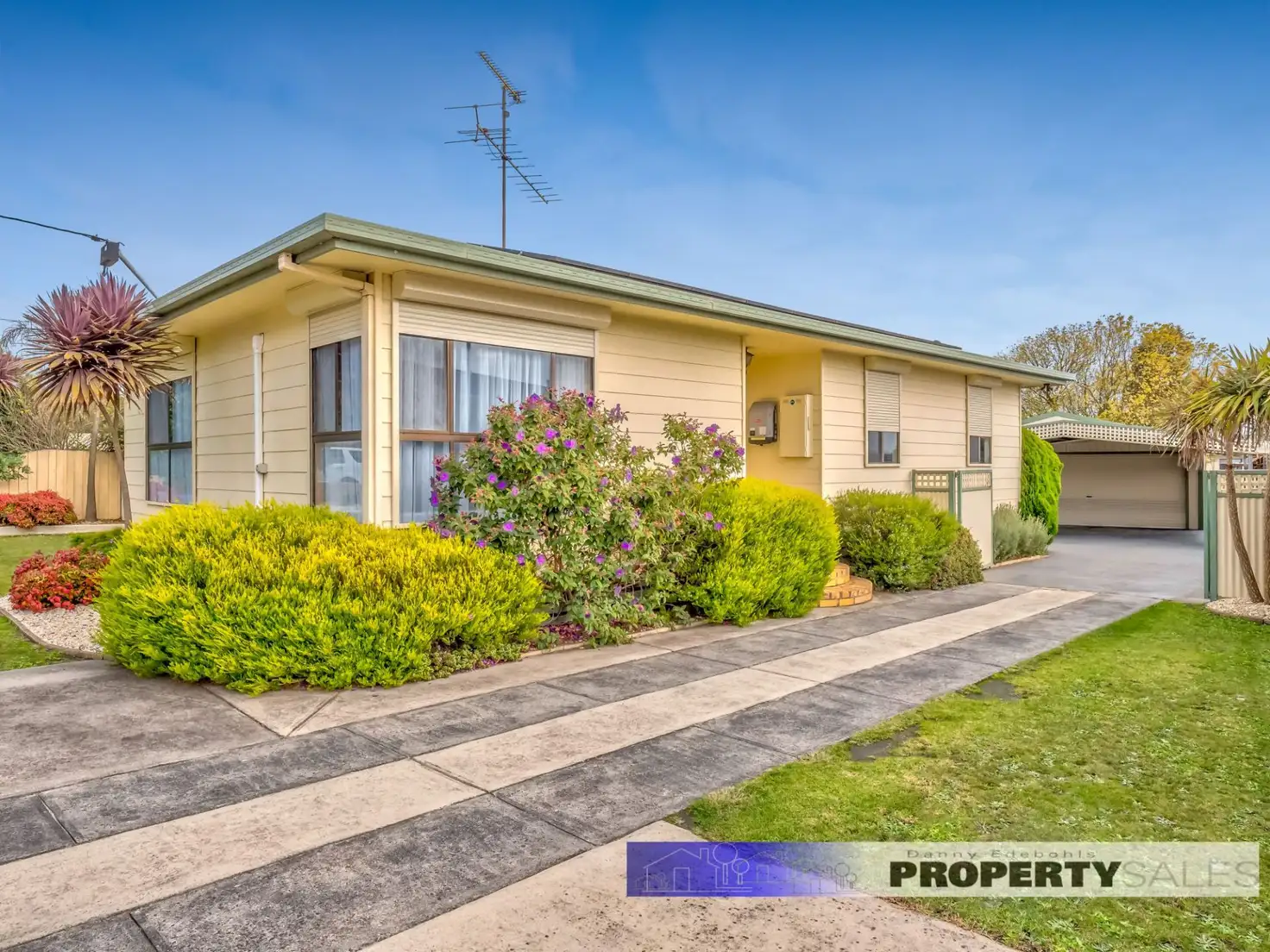 Main view of Homely house listing, 70 Service Road, Moe VIC 3825