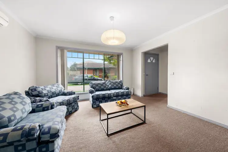 Second view of Homely unit listing, 3/4-6 Camdale Close, Hampton Park VIC 3976