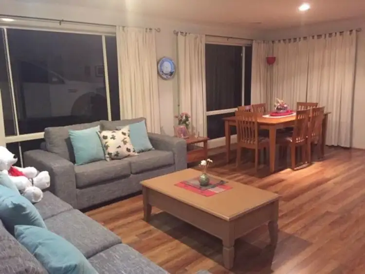 Fifth view of Homely house listing, 10 Aitken Court, Berwick VIC 3806